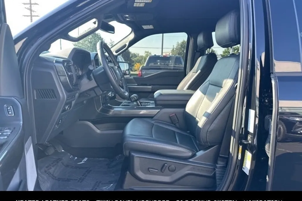 2023 Ford F-150 XLT photo 1