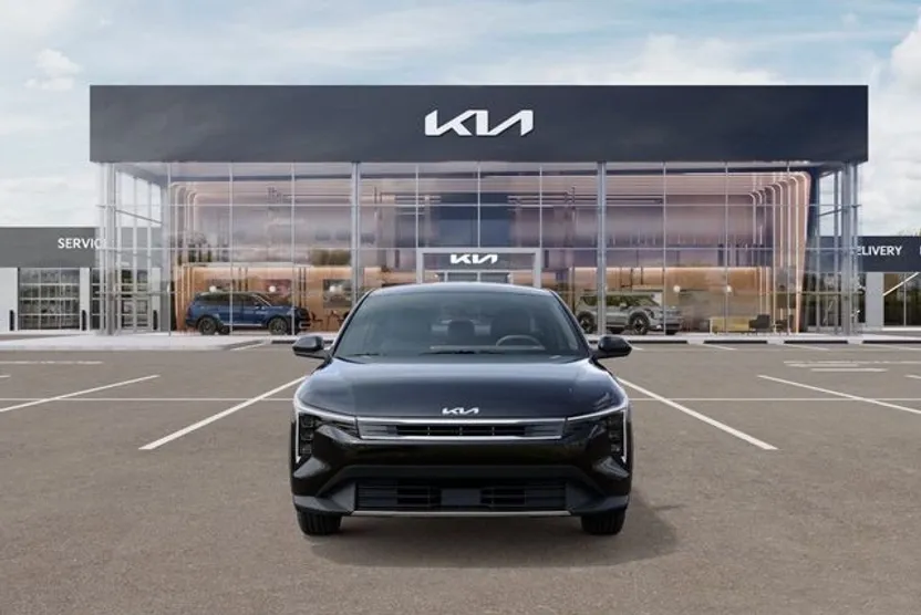 2025 Kia K4 EX photo 1