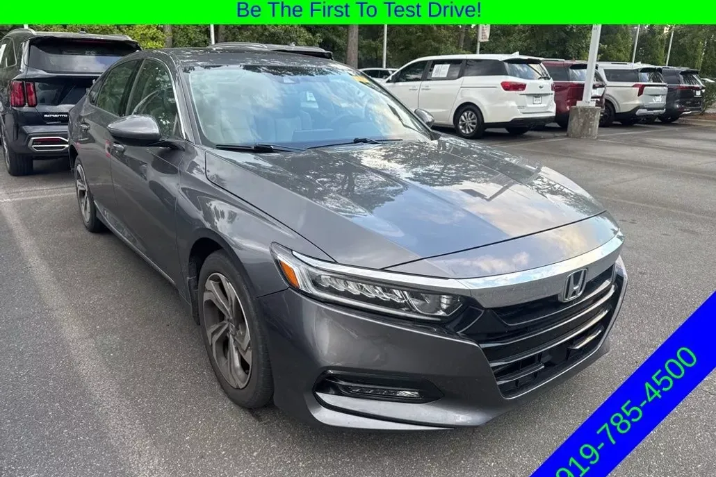 2020 Honda Accord EX photo 1