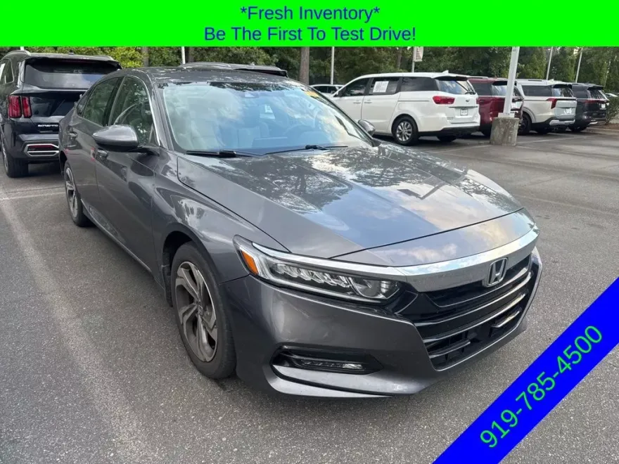 2020 Honda Accord EX photo 1
