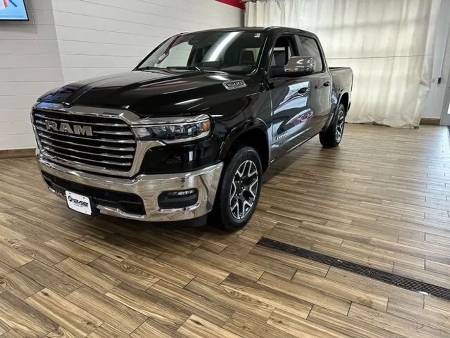 2025 Ram 1500 Laramie photo 1