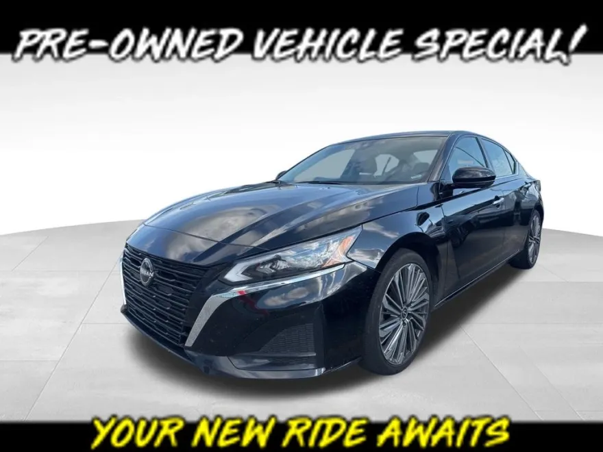 2023 Nissan Altima 2.5 SL photo 1