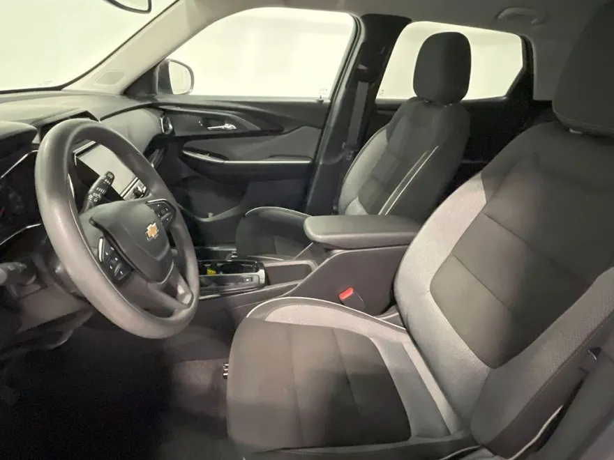 2022 Chevrolet Trailblazer LT photo 1