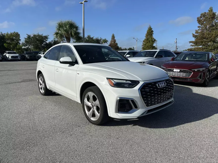2023 Audi Q5 Sportback S line Premium Plus photo 1
