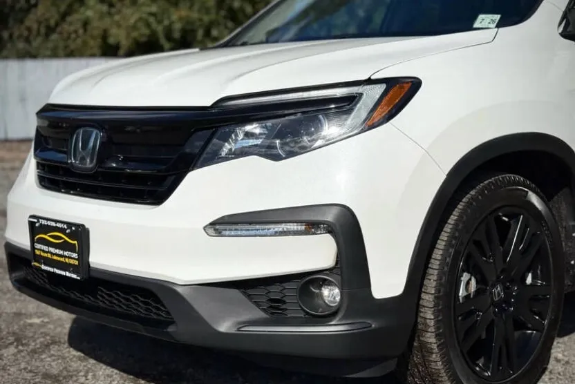 2021 Honda Pilot SE photo 1