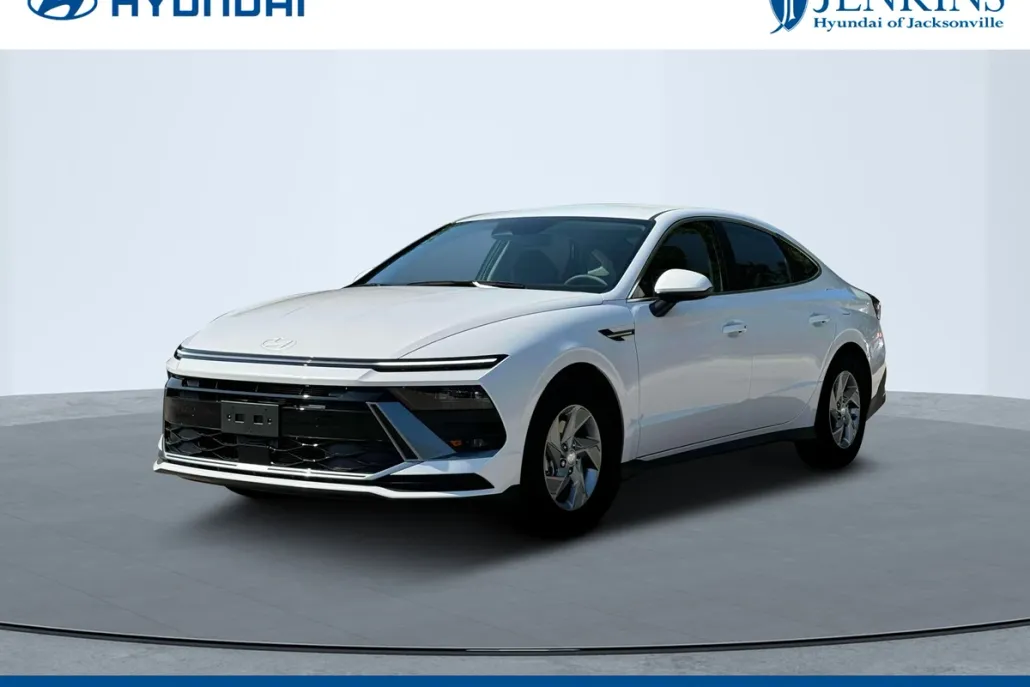 2026 Hyundai Sonata SE photo 1