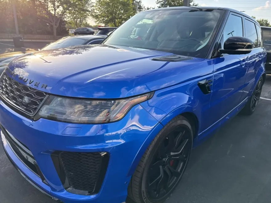2021 Land Rover Range Rover Sport SVR photo 1