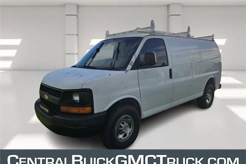 2008 Chevrolet Express Cargo 2500 Base photo 1