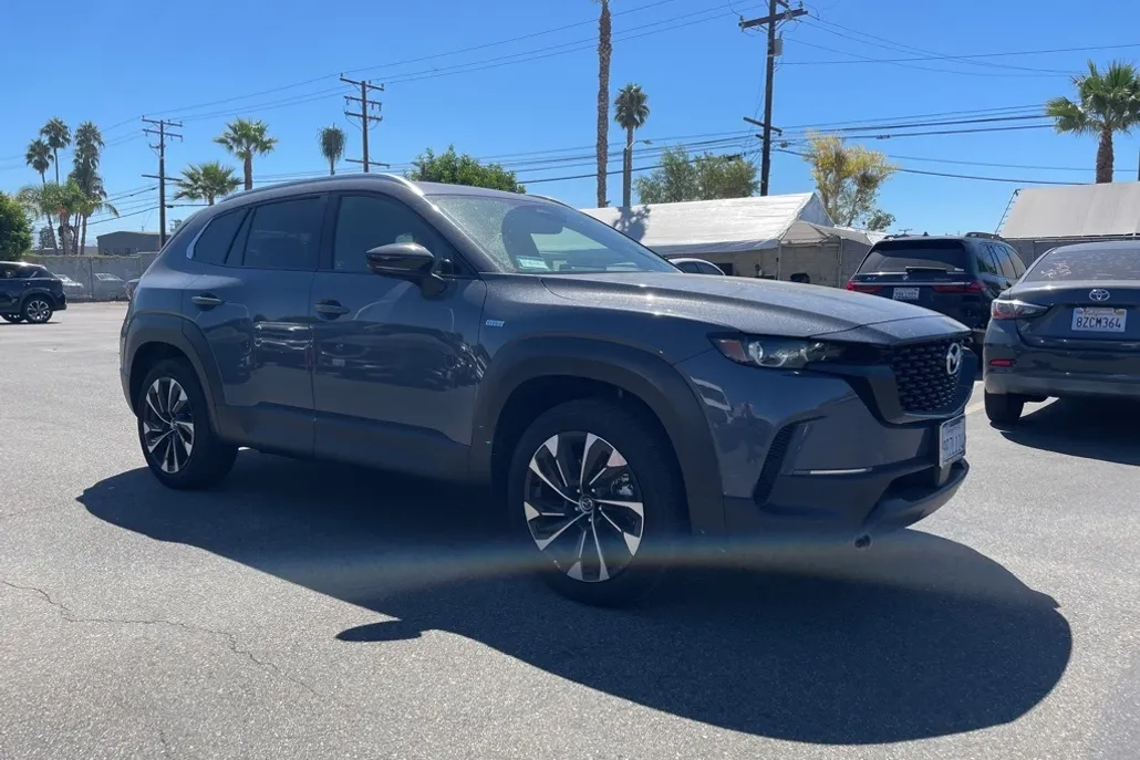 2025 Mazda CX-50 Premium Plus photo 1