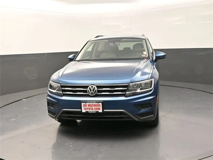 2020 Volkswagen Tiguan S photo 1
