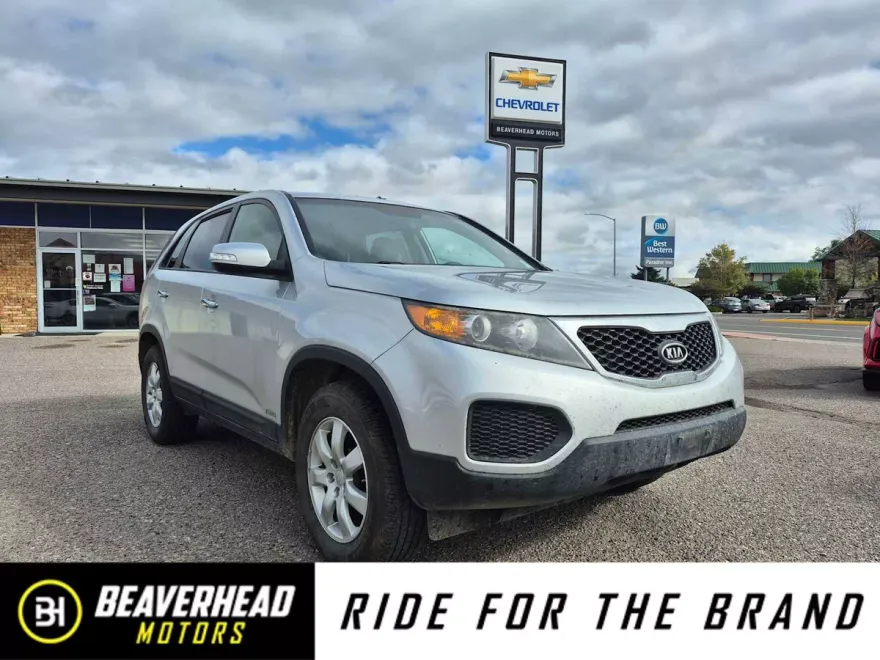2011 Kia Sorento LX photo 1