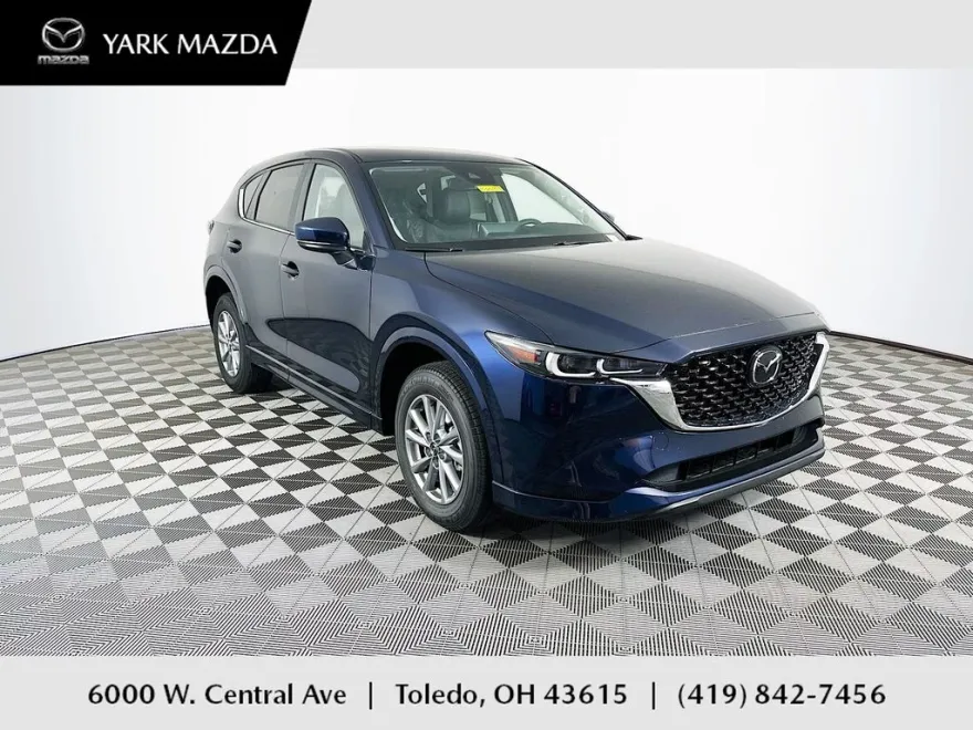 2025 Mazda CX-5 2.5 S Preferred photo 1