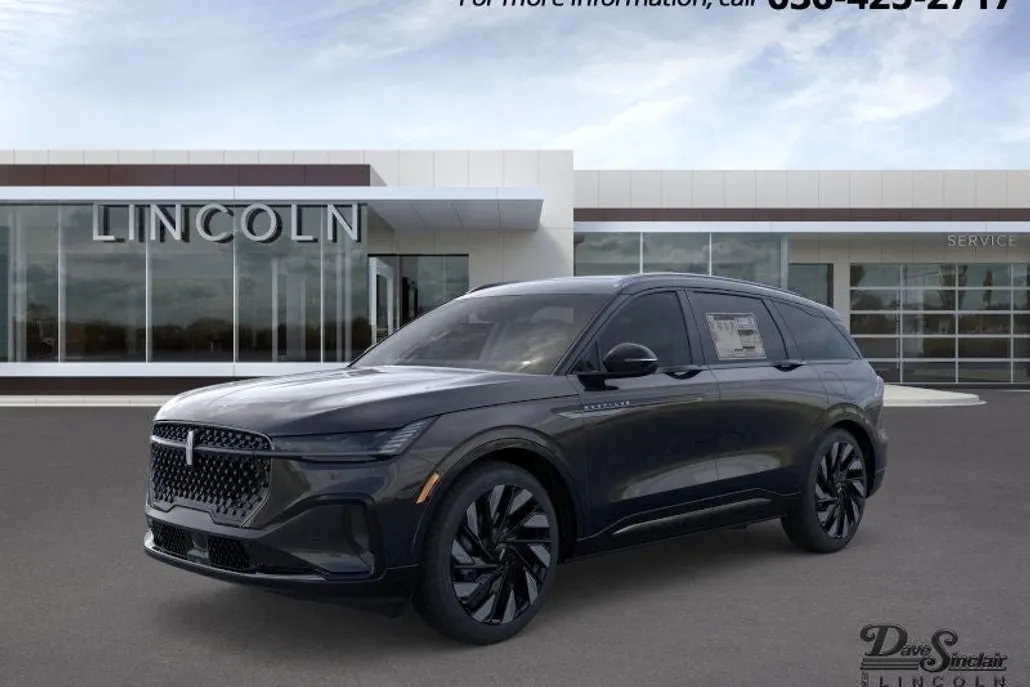 2025 Lincoln Nautilus Reserve photo 1