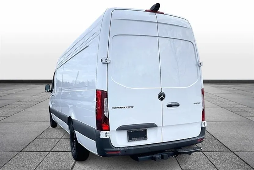 2025 Mercedes Benz Sprinter 3500 170 WB photo 1