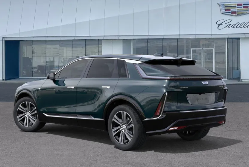 2026 Cadillac Lyriq Luxury photo 1