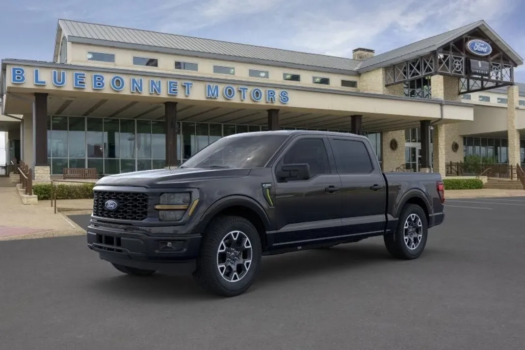 2025 Ford F-150 STX photo 1