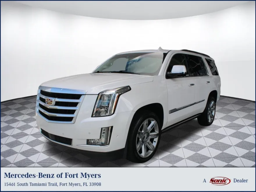 2019 Cadillac Escalade Premium Luxury photo 1