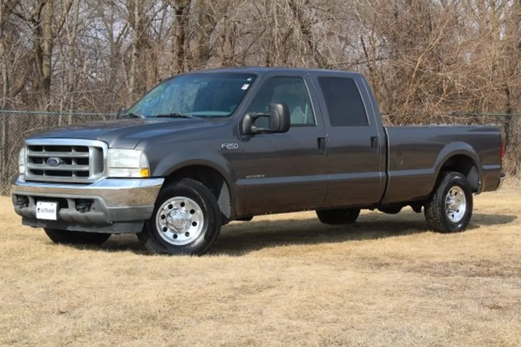 2002 Ford F-250 XLT photo 1