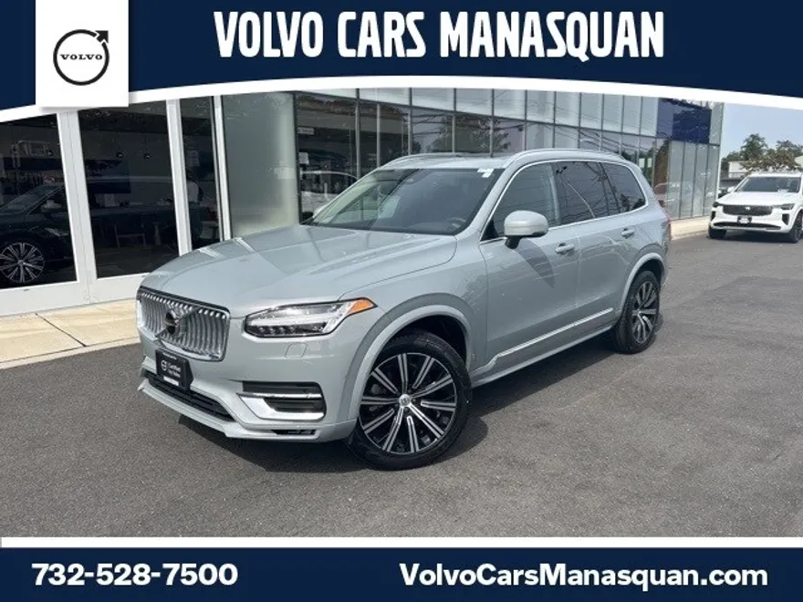 2024 Volvo XC90 B5 Core photo 1