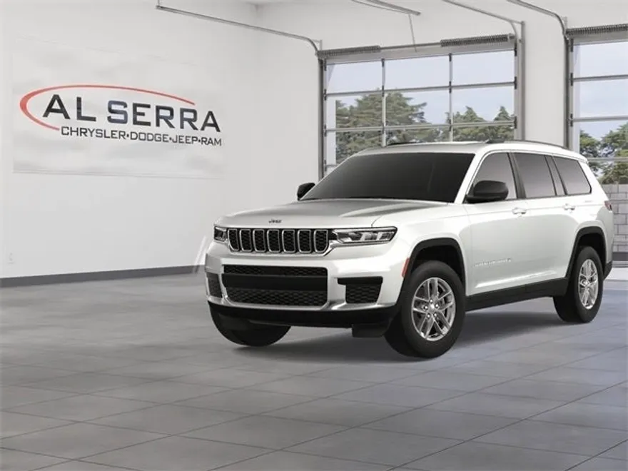 2025 Jeep Grand Cherokee Laredo photo 1