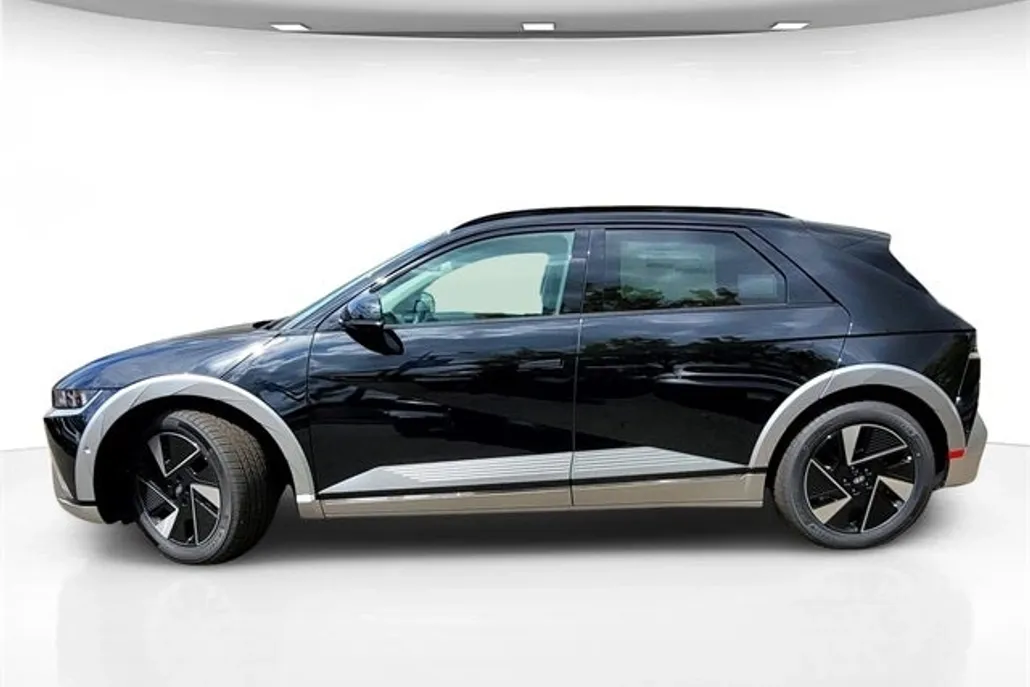 2025 Hyundai Ioniq 5 Limited photo 1