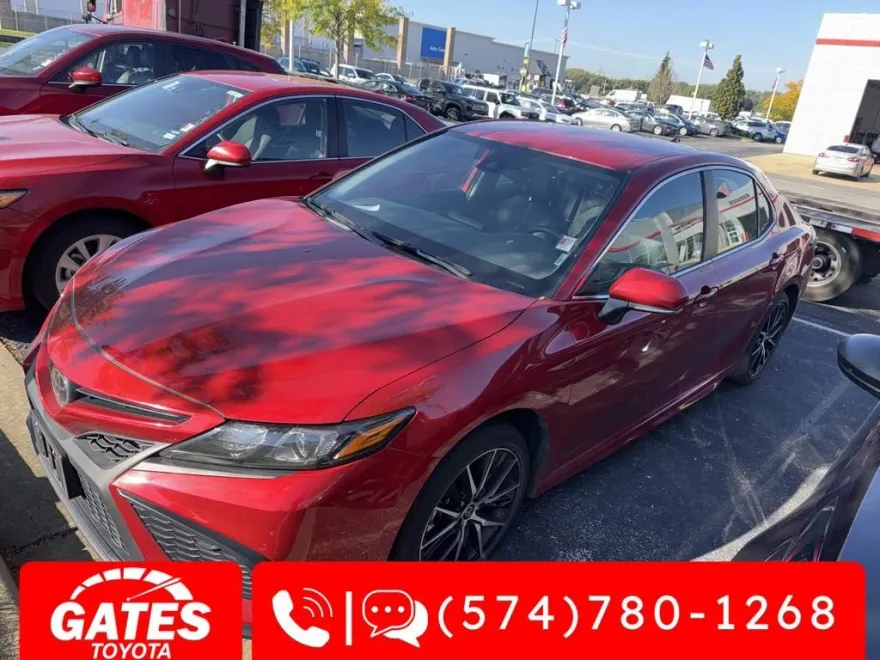 2024 Toyota Camry SE photo 1