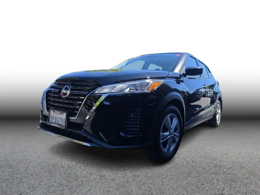 2024 Nissan Kicks S photo 1