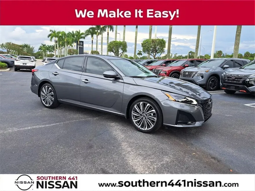 2025 Nissan Altima 2.5 SL photo 1