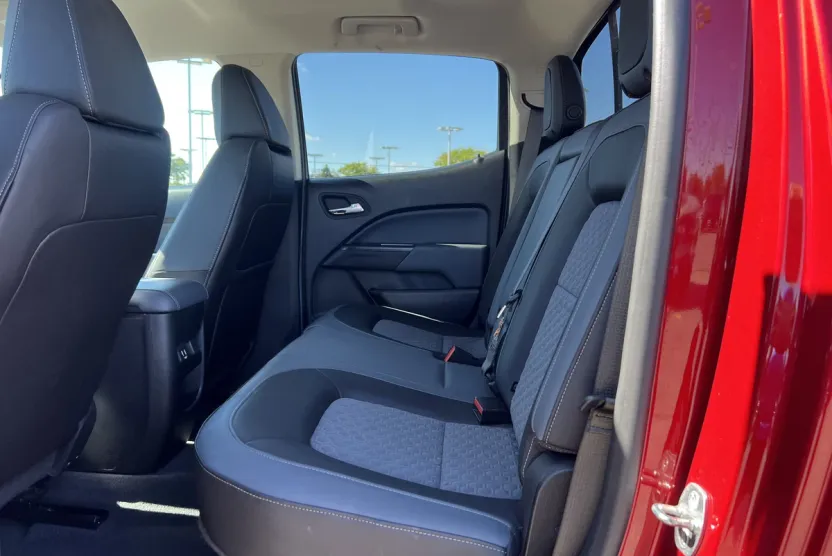 2021 Chevrolet Colorado Z71 photo 1
