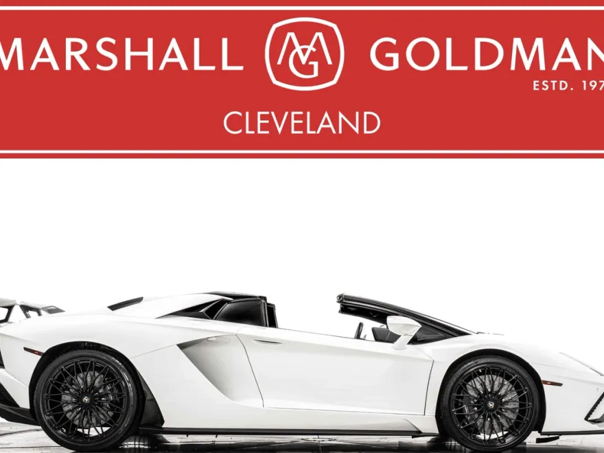 2019 Lamborghini Aventador LP 740-4 Roadster photo 1