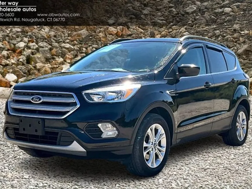 2018 Ford Escape SE photo 1