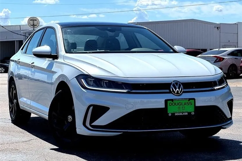2026 Volkswagen Jetta 1.5T SE photo 1