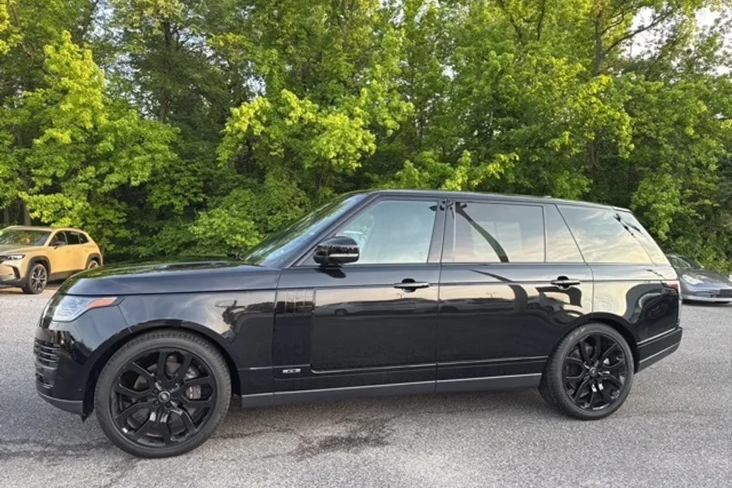 2020 Land Rover Range Rover SuperCharged photo 1