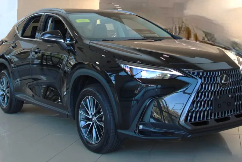 2023 Lexus NX 350 Premium photo 1
