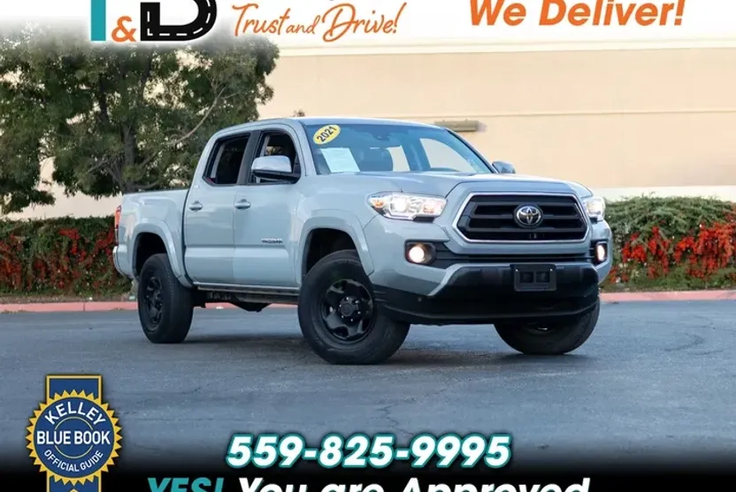 2021 Toyota Tacoma Double Cab SR5 photo 1