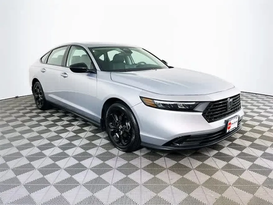 2025 Honda Accord SE photo 1