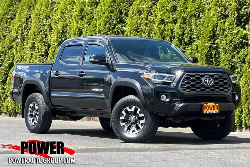 2022 Toyota Tacoma 4x4 SR photo 1