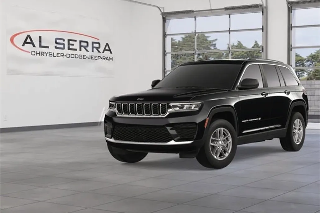 2025 Jeep Grand Cherokee Base photo 1