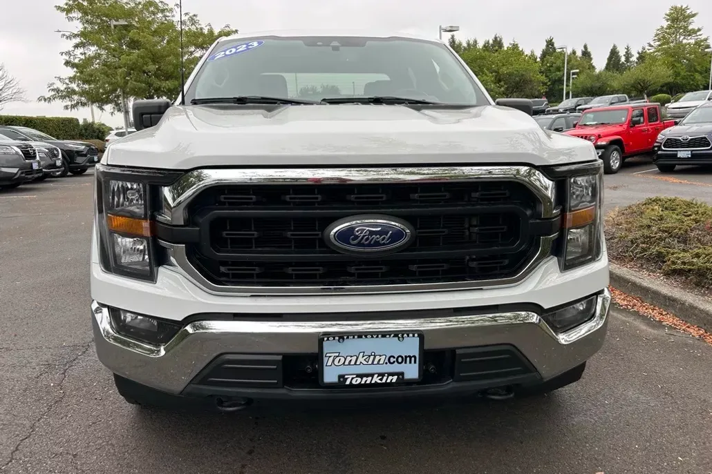 2023 Ford F-150 XLT photo 1