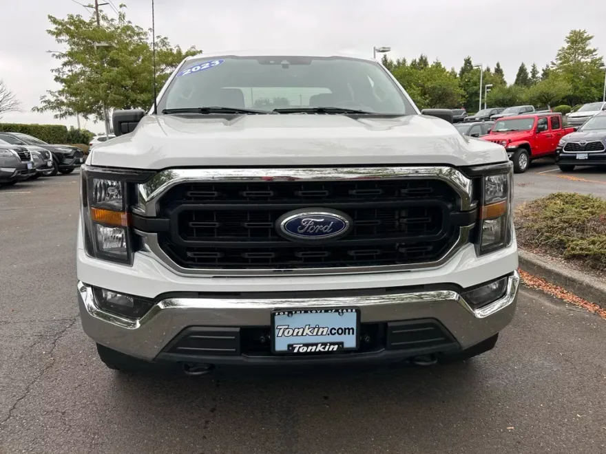 2023 Ford F-150 XLT photo 1