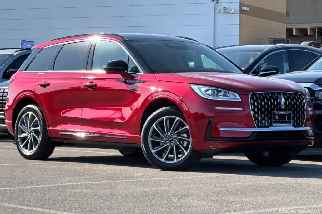 2025 Lincoln Corsair Grand Touring photo 1
