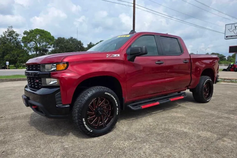 2021 Chevrolet Silverado 1500 Trail Boss Custom photo 1