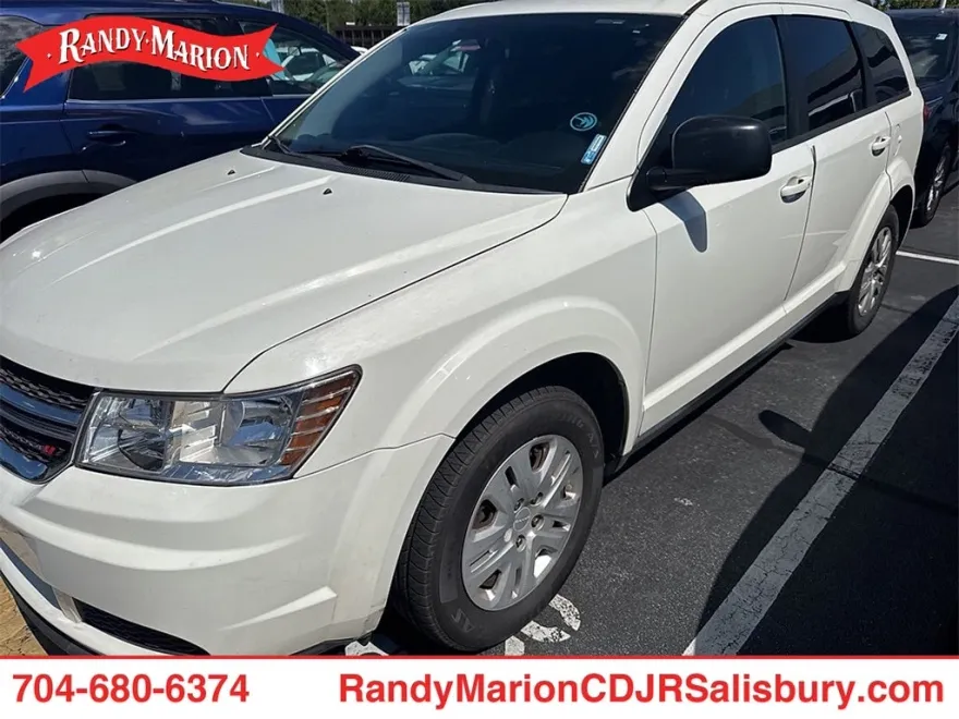 2014 Dodge Journey SE photo 1