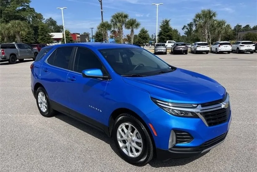 2024 Chevrolet Equinox photo 1