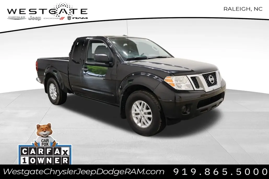 2017 Nissan Frontier SV photo 1