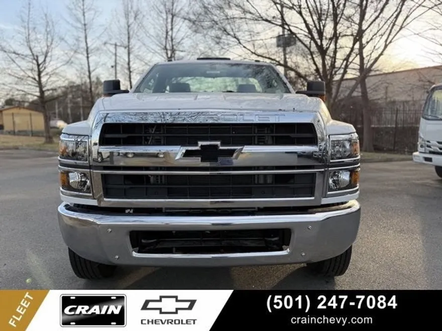 2024 Chevrolet Silverado 5500HD Work Truck photo 1
