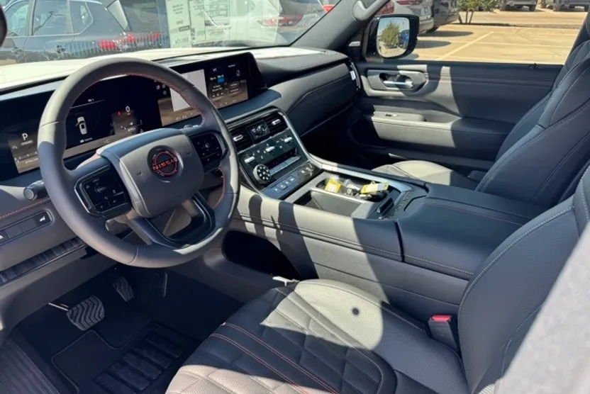 2026 Nissan Armada photo 1