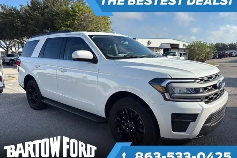 2024 Ford Expedition XLT photo 1