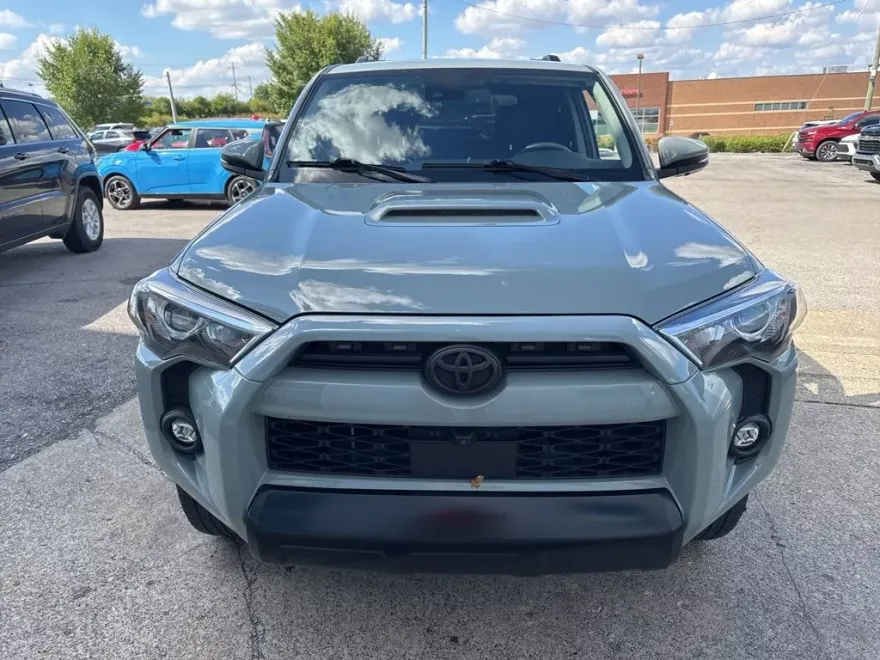 2022 Toyota 4Runner TRD Premium photo 1
