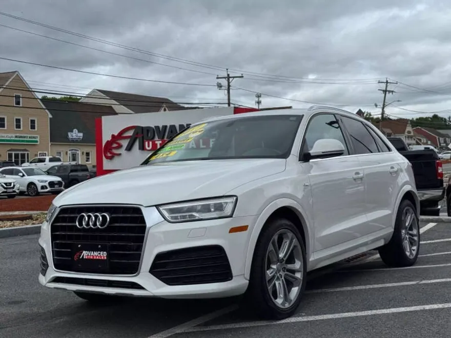 2017 Audi Q3 Prestige photo 1